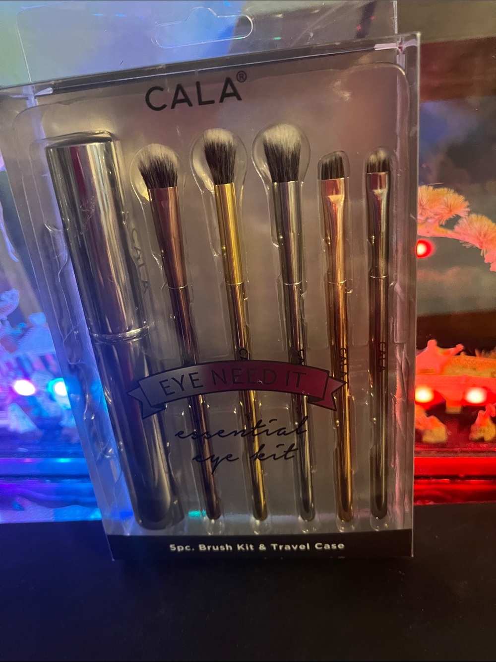 Eye Need It 5-Piece Eyeshadow Brush Kit - Gold & Rose Gold